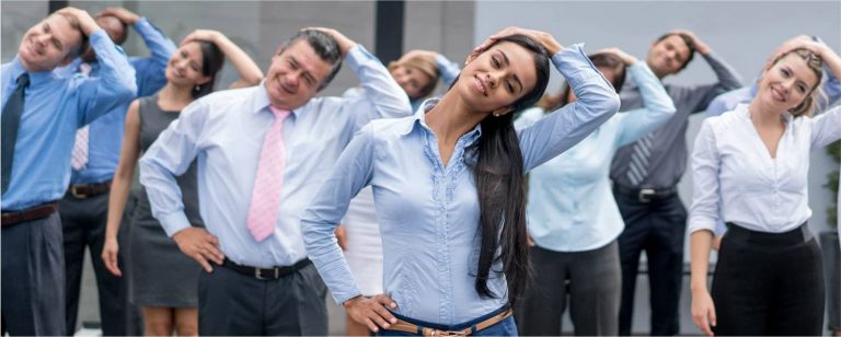 Las pausas activas mejoran la salud de los empleados