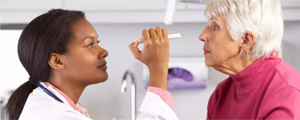 Cuidado de la salud ocular en adultos mayores