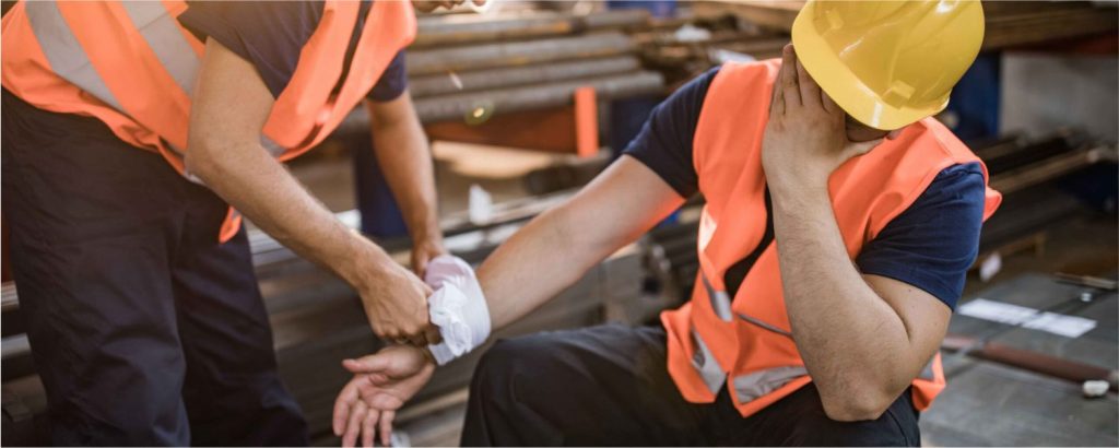 Cómo prevenir lesiones en el lugar de trabajo: Guía práctica